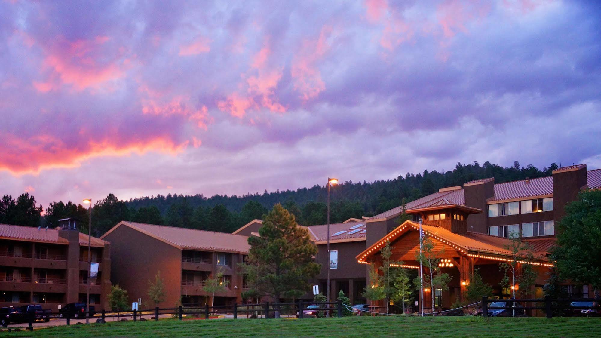 The Lodge At Angel Fire Resort Экстерьер фото